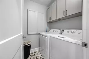 1101 80th St Ct S, Saint Petersburg, FL 33707 - Photo 46