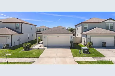 30364 Marquette Avenue, Wesley Chapel, FL 33545 - Photo 2