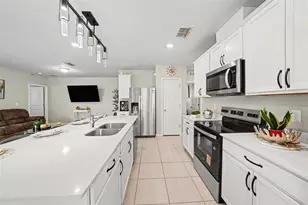 30364 Marquette Ave, Wesley Chapel, FL 33545 - Photo 10