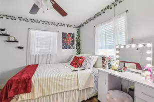 5575 58th St N, Kenneth City, FL 33709 - Photo 16