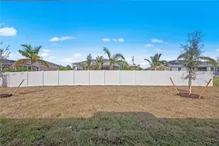 8170 Dressel St, Port Charlotte, FL 33952 - Photo 28