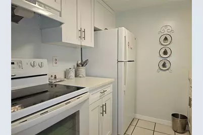 2525 W Bay Drive #C12, Belleair Bluffs, FL 33770 - Photo 8