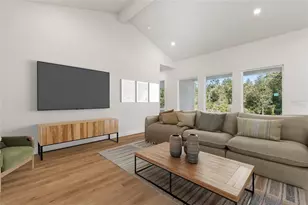 31479 Hayman Loop, Wesley Chapel, FL 33545 - Photo 10