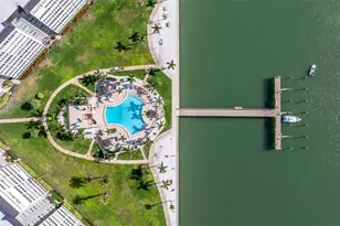 5108 Brittany Dr S, Saint Petersburg, FL 33715 - Photo 40