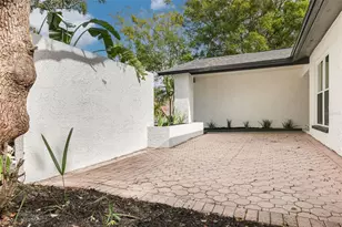 2235 Willow Tree Trail, Clearwater, FL 33763 - Photo 4