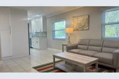 10036 63rd Avenue N #22, Saint Petersburg, FL 33708 - Photo 2