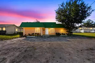 109 E Robertson St, Brandon, FL 33511 - Photo 1