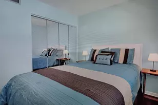 6279 Sun Blvd, Saint Petersburg, FL 33715 - Photo 12