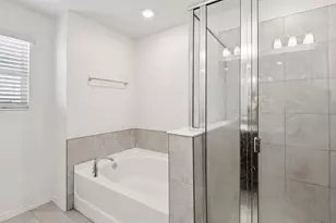 7439 Northern Lights Dr, Gibsonton, FL 33534 - Photo 26