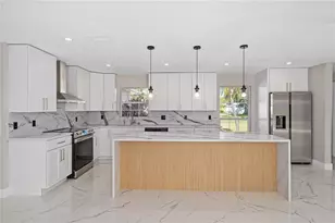 1992 Arvis Cir E, Clearwater, FL 33764 - Photo 16