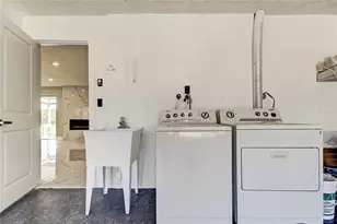 1992 Arvis Cir E, Clearwater, FL 33764 - Photo 68