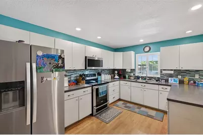 7050 75th Street N, Pinellas Park, FL 33781 - Photo 10