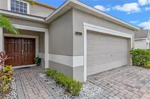 4615 Cumbrian Lakes Dr, Kissimmee, FL 34746 - Photo 2