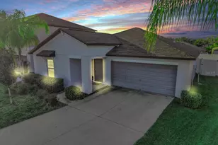 13262 Jeter Creek Dr, Riverview, FL 33579 - Photo 2