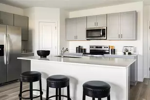 6024 Navona Way, Winter Haven, FL 33884 - Photo 2