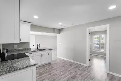 6802 W Comanche Avenue, Tampa, FL 33634 - Photo 8