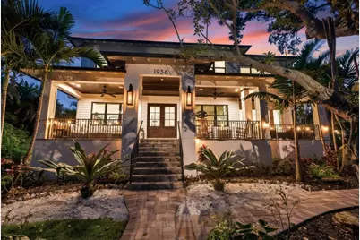 1936 Coffee Pot Boulevard NE, Saint Petersburg, FL 33704 - Photo 1