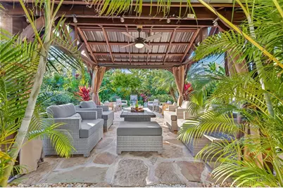 1936 Coffee Pot Boulevard NE, Saint Petersburg, FL 33704 - Photo 12