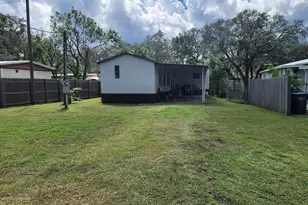 837 Ethyl St, Brandon, FL 33511 - Photo 1