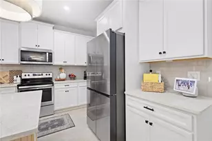 11759 Alessandro Ln, Venice, FL 34293 - Photo 8