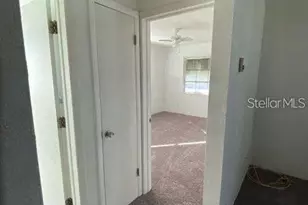 4018 6th St S, Saint Petersburg, FL 33705 - Photo 2