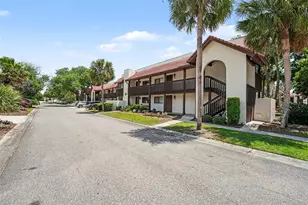 6203 Country Club Dr, Lake Wales, FL 33898 - Photo 2