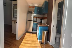 7661 18th Way N, Saint Petersburg, FL 33702 - Photo 2