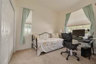 656 Spring Lake Cir, Tarpon Springs, FL 34688 - Photo 18