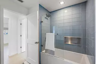 1984 Kansas Ave NE, Saint Petersburg, FL 33703 - Photo 30