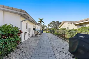 1984 Kansas Ave NE, Saint Petersburg, FL 33703 - Photo 38