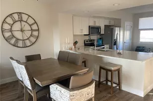 960 Starkey Rd, Largo, FL 33771 - Photo 4