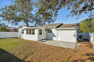 2320 East Harbor Dr S, Saint Petersburg, FL 33705 - Photo 36