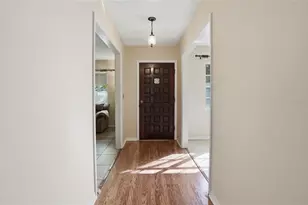 3037 Joan Ct, Land O Lakes, FL 34639 - Photo 4