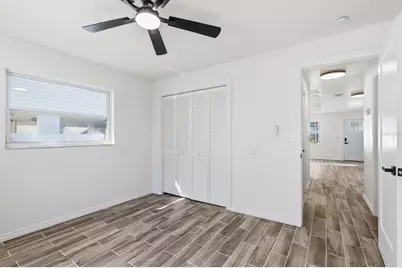 1734 Maryland Avenue NE, Saint Petersburg, FL 33703 - Photo 22