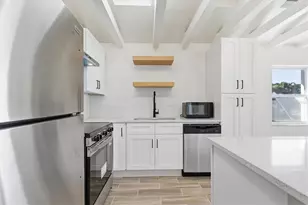 1734 Maryland Ave NE, Saint Petersburg, FL 33703 - Photo 12