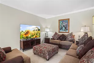 6433 Torrington Cir, Lakeland, FL 33811 - Photo 4