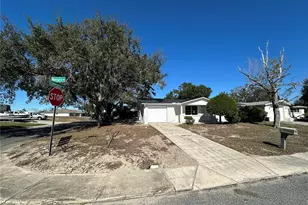 7513 Kensico Dr, Port Richey, FL 34668 - Photo 28