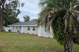 5611 6th St, Zephyrhills, FL 33542 - Photo 6
