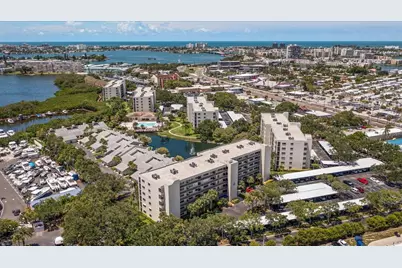 1316 Pasadena Avenue S #104, South Pasadena, FL 33707 - Photo 2