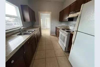 713 W Myrtle Street, Lakeland, FL 33815 - Photo 4