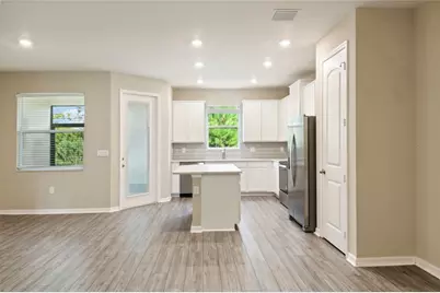 11208 Cay Spruce Way, San Antonio, FL 33576 - Photo 8