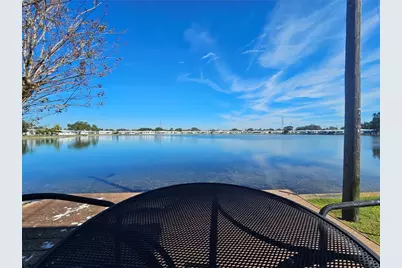 9705 Mainlands Boulevard W, Pinellas Park, FL 33782 - Photo 10