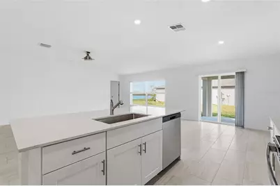 8808 Bay Leaf Drive, Parrish, FL 34219 - Photo 8