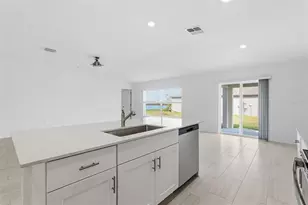 8808 Bay Leaf Dr, Parrish, FL 34219 - Photo 8