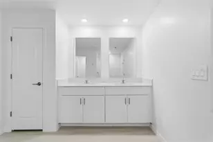 8808 Bay Leaf Dr, Parrish, FL 34219 - Photo 22