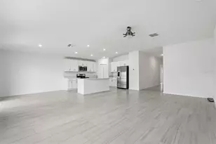 8808 Bay Leaf Dr, Parrish, FL 34219 - Photo 10