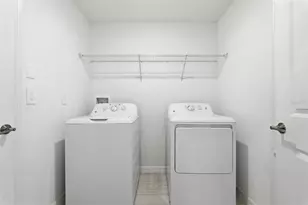 8808 Bay Leaf Dr, Parrish, FL 34219 - Photo 18