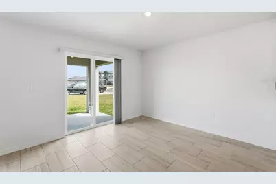 8808 Bay Leaf Drive, Parrish, FL 34219 - Photo 12