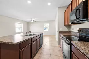 17201 Beach Buttercup Pl, Wimauma, FL 33598 - Photo 10