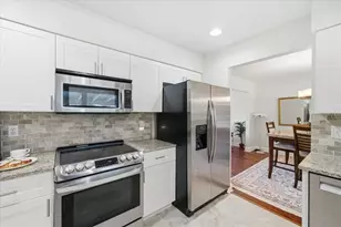 4639 Glenside Cir, Tampa, FL 33624 - Photo 18